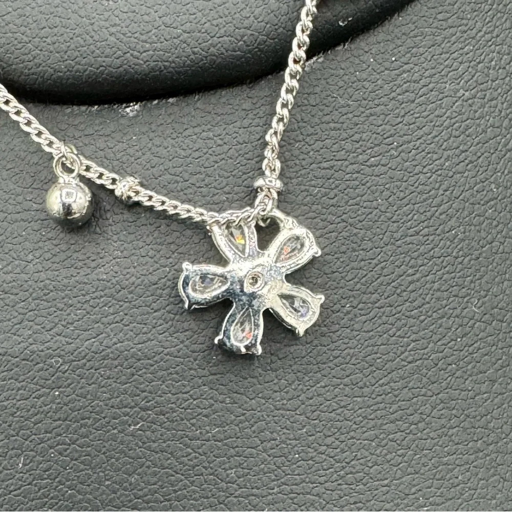 Stunning Minimalist CZ Floral Bracelet or Anklet - Picture 7 of 11
